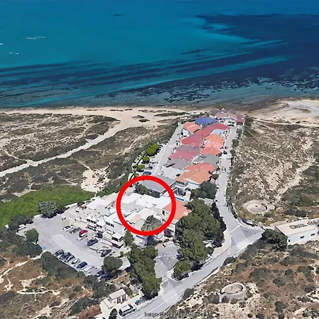 Coastal Retreat: Cabo De Las Huertas Beachfront